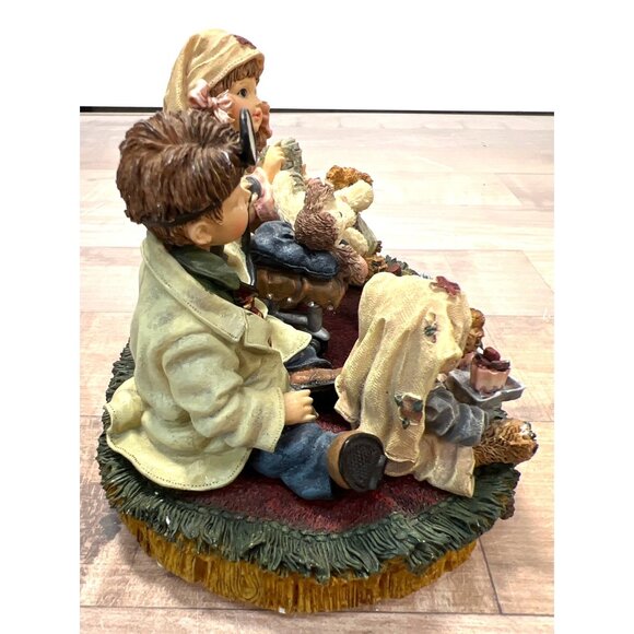 Yesterdays Child Dollstone Collection "The Animal Hospital" Figurine - Picture 2 of 5